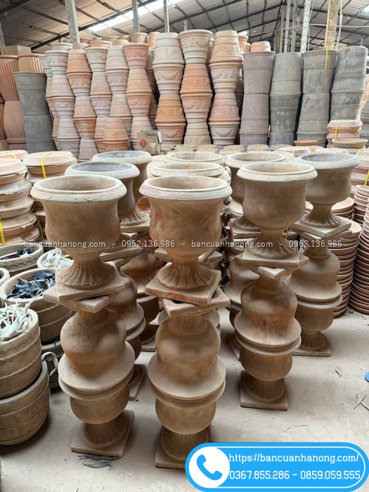 Chậu đất nung dáng ly